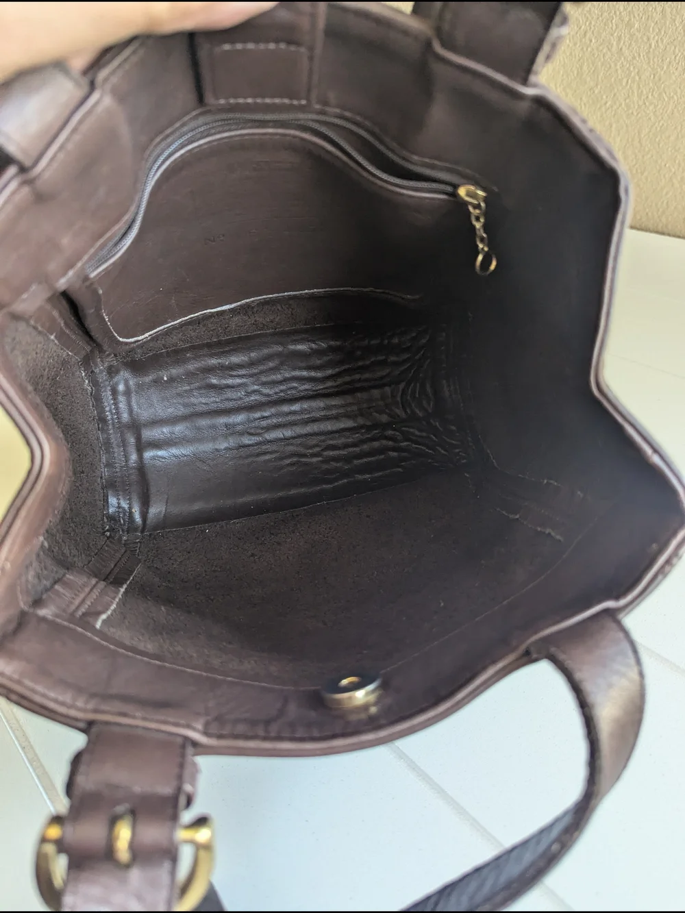 Coach Chocolate Brown Leather Shoulder Bag with Gold-Tone Hardware